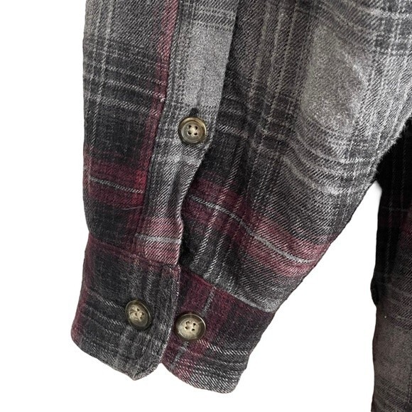 St. John's Bay Gray Red Plaid Flannel Shirt Jacket Shacket, size Medium - Picture 3 of 8